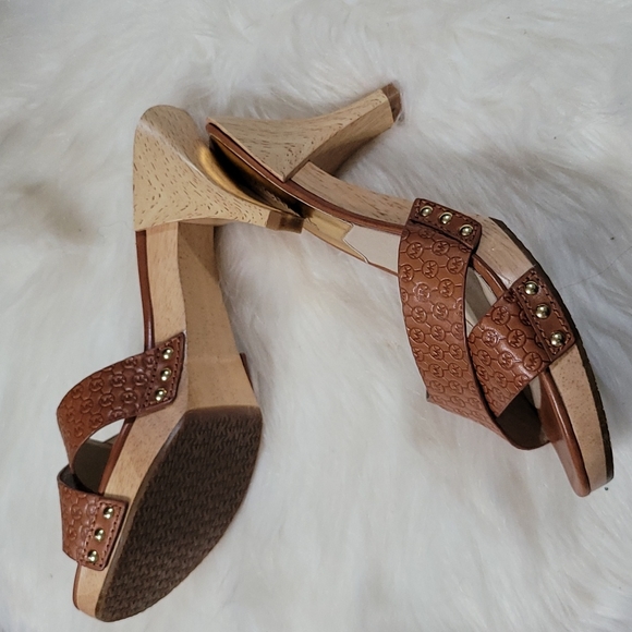 Michael Kors Mules - Picture 5 of 8